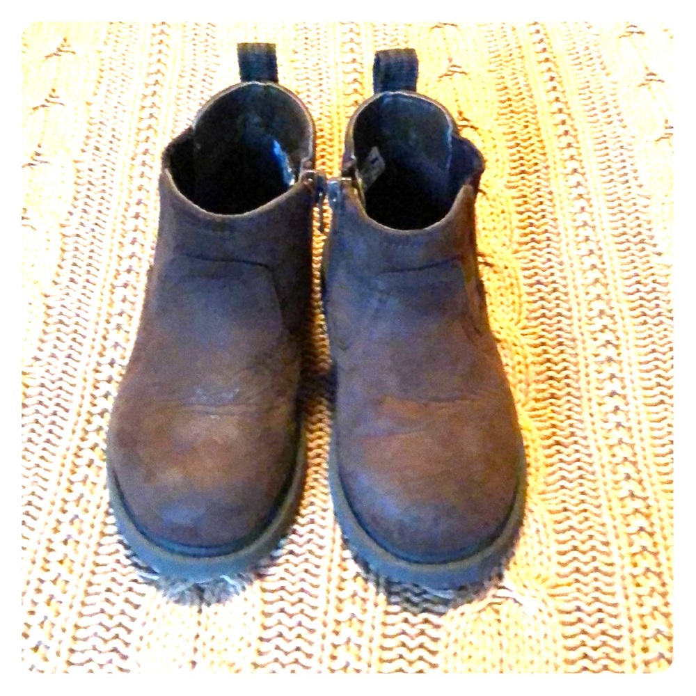Boys Brown Boots Carters Size 9